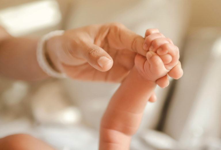 Le congé supplémentaire de naissance un nouveau droit pour les parents salariés, en vigueur à compter du 1er juillet 2026